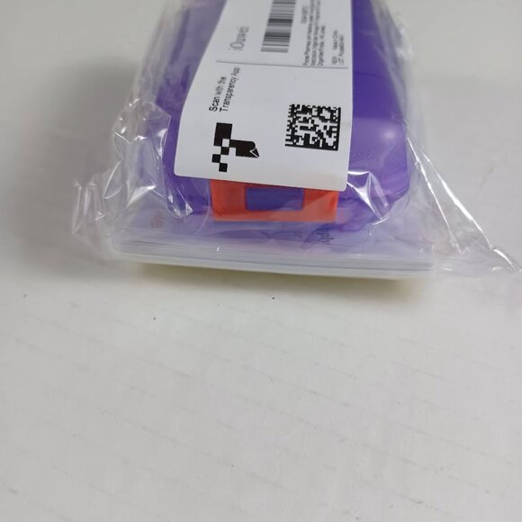 Quwei Pocket Pharmacy With Medicine Labels NEW Purple -Pill Box -Mini Organizer - Picture 4 of 9